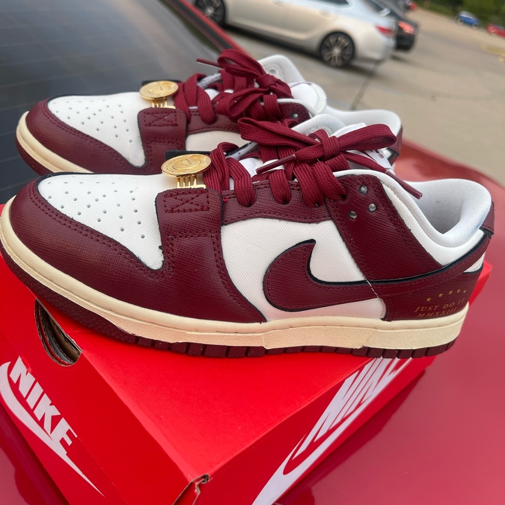 Nike “Just Do It” Dunks